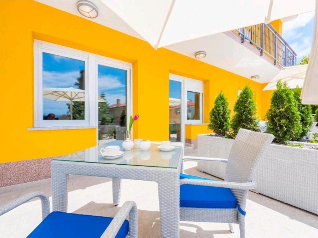 Adriatico Apartment Omisalj ภายนอก รูปภาพ